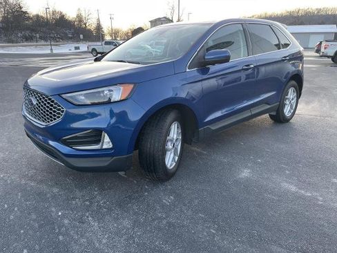 Certified 2024 Ford Edge SEL w/ Convenience Package image 5