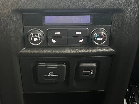 Certified 2023 Chevrolet Traverse Premier w/ Redline Edition image 39