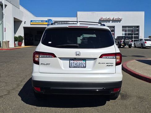 Used 2021 Honda Pilot Black Edition image 5