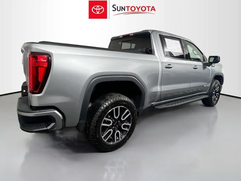 Used 2024 GMC Sierra 1500 AT4 w/ AT4 Preferred Package AWD/4WD image 4
