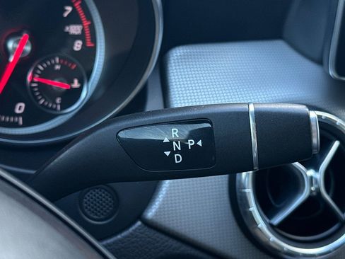 Used 2018 Mercedes-Benz CLA 250 image 20