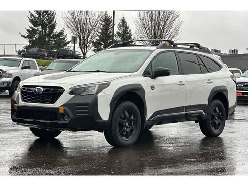 Used 2022 Subaru Outback Wilderness image 10