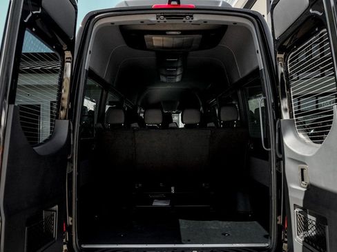 New 2026 Mercedes-Benz Sprinter 2500 image 10