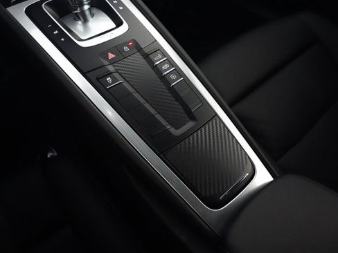 Used 2025 Porsche 718 Cayman image 35