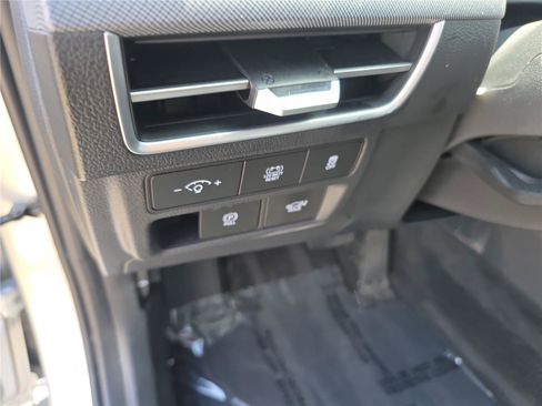 Certified 2025 Hyundai Sonata Limited FWD image 26