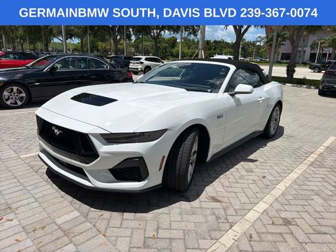 Used 2025 Ford Mustang GT Premium RWD image 6