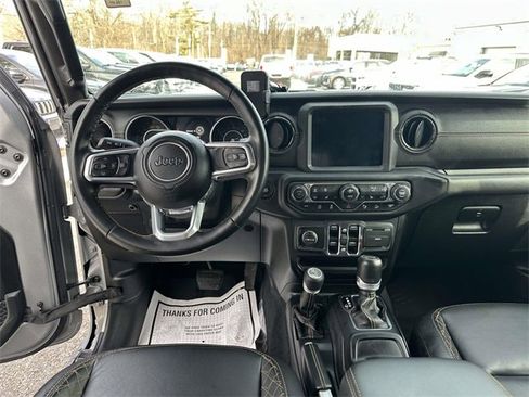 Certified 2020 Jeep Wrangler Unlimited Sahara image 19