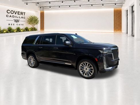 Used 2023 Cadillac Escalade ESV Premium Luxury RWD image 14
