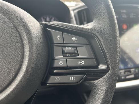 Certified 2024 Subaru Crosstrek 2.0i Premium image 16