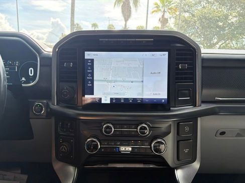 Used 2022 Ford F150 Limited AWD/4WD image 9