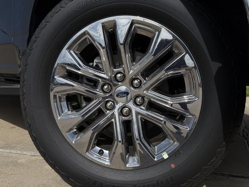 New 2026 Ford F150 Lariat w/ Equipment Group 501A Mid AWD/4WD image 8