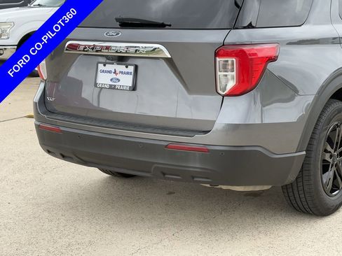 Used 2022 Ford Explorer XLT RWD image 8