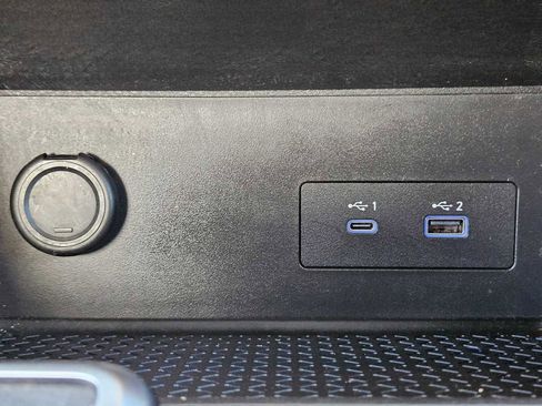 Used 2022 Nissan Pathfinder SL image 32