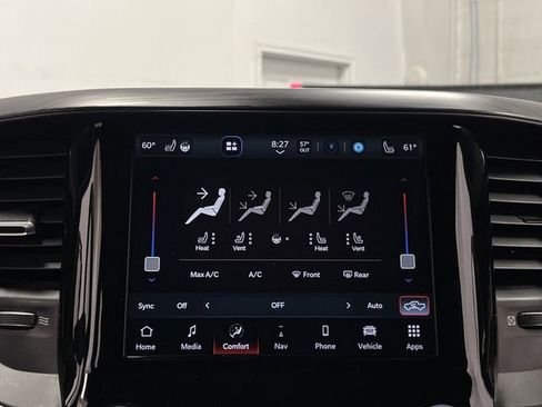 Used 2024 RAM 1500 Laramie image 20