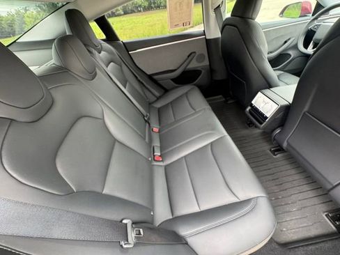 Used 2025 Tesla Model 3 Long Range RWD image 31