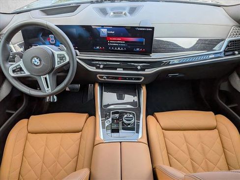 Used 2026 BMW X6 M60i AWD/4WD image 18