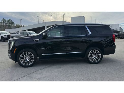 Certified 2025 GMC Yukon Denali image 5