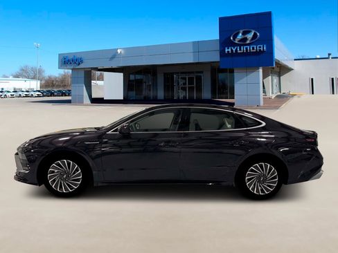 New 2026 Hyundai Sonata SEL image 3