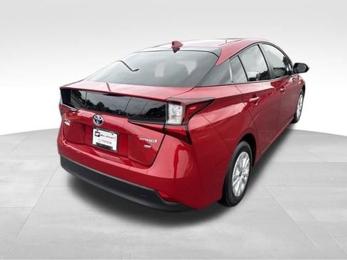 Used 2022 Toyota Prius L Eco FWD image 5