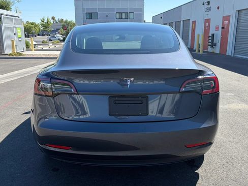 Used 2023 Tesla Model 3 Standard Range RWD image 4