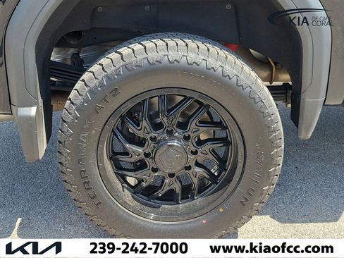 Used 2024 GMC Sierra 2500 Denali Ultimate w/ Snow Plow Prep/Camper Package AWD/4WD image 11