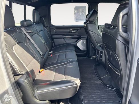Used 2019 RAM 1500 Limited AWD/4WD image 11