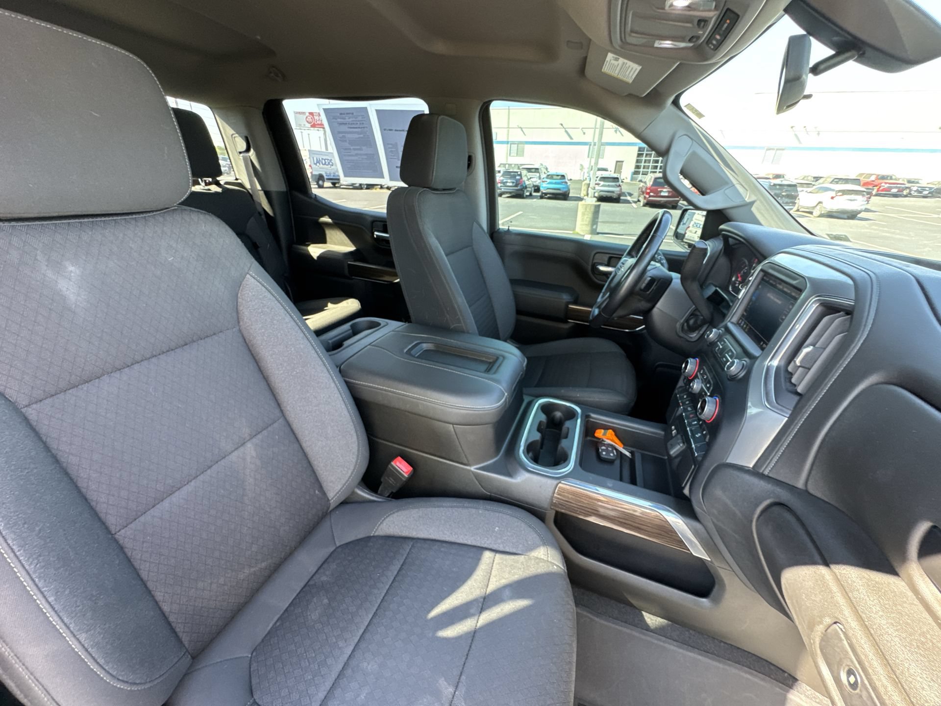 Certified 2022 Chevrolet Silverado 1500 RST AWD/4WD image 23
