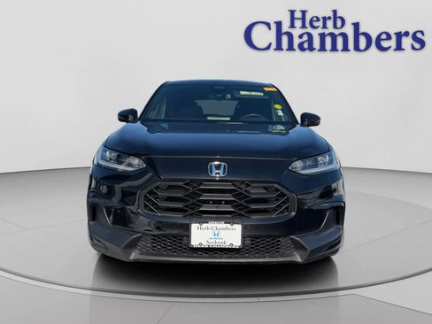 Used 2023 Honda HR-V Sport image 2