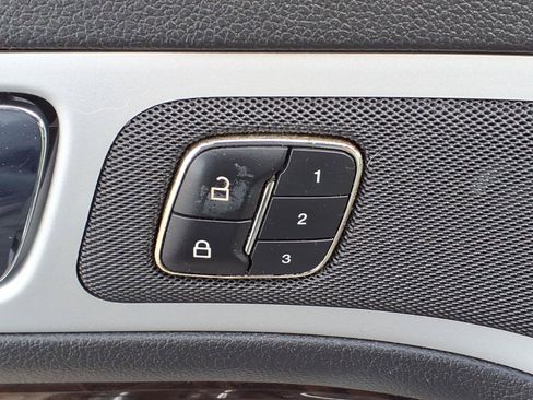 Used 2012 Ford Explorer Limited w/ Class III Trailer Tow Pkg AWD/4WD image 18
