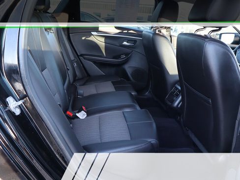 Used 2017 Chevrolet Impala LT image 6