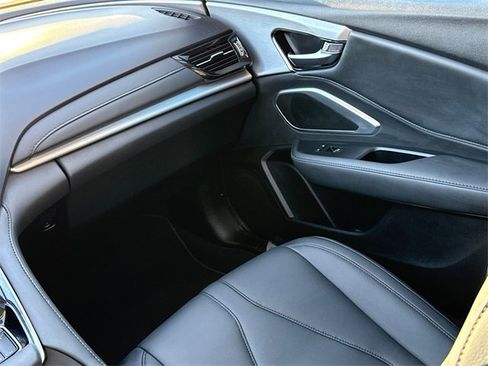 Used 2022 Acura RDX FWD image 16
