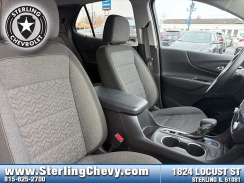 Used 2024 Chevrolet Equinox LT AWD/4WD image 12