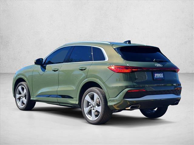 Used 2025 Audi Q5 Premium Plus w/ Premium Plus AWD/4WD image 8
