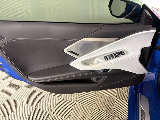 Used 2022 Chevrolet Corvette Stingray Preferred Conv w/ Battery Protection Package RWD image 20