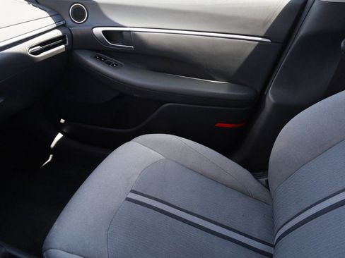 Used 2021 Hyundai Sonata SEL image 13