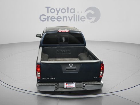 Used 2019 Nissan Frontier SV image 14