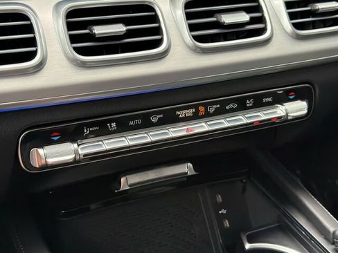 Certified 2025 Mercedes-Benz GLE 450 4MATIC image 27