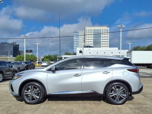 Used 2019 Nissan Murano Platinum w/ Cargo Package FWD image 24