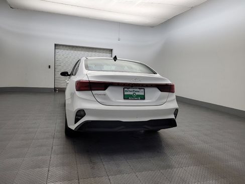 Used 2023 Kia Forte LXS w/ LXS Technology Package image 6