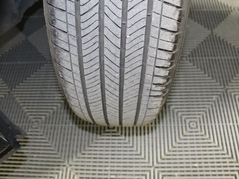 Certified 2024 Ford Escape ST-Line image 23