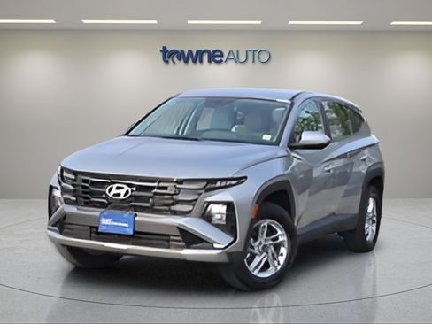 Used 2026 Hyundai Tucson SE AWD/4WD image 10