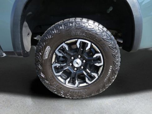 Certified 2026 Chevrolet Silverado 1500 ZR2 AWD/4WD image 15