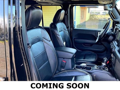 Used 2022 Jeep Wrangler Unlimited Sahara image 10