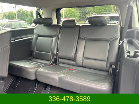 Used 2025 Ford Expedition Max Active AWD/4WD image 32