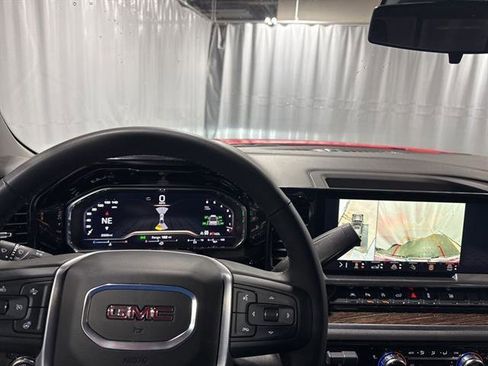 New 2025 GMC Sierra 1500 SLE w/ Preferred Package image 21