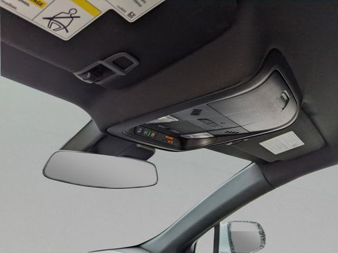 Used 2022 Cadillac XT4 Premium Luxury w/ Safety Alert Package image 27