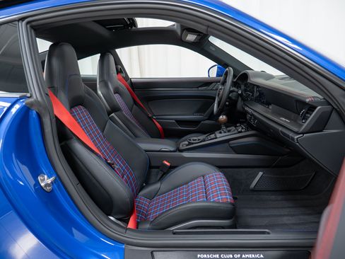 Used 2026 Porsche 911 Carrera T RWD image 42