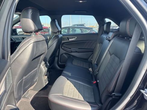 Used 2024 Ford Edge ST-Line image 12