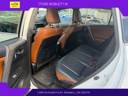 Used 2017 Toyota RAV4 SE FWD image 13