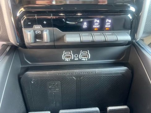 Used 2025 RAM 1500 Laramie w/ Laramie Southwest Edition AWD/4WD image 23